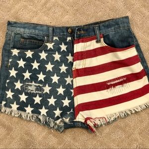 NWT- denim American flag shorts